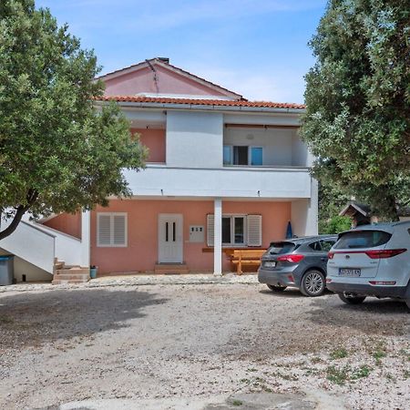 Apartment Uga2 Мандре Экстерьер фото